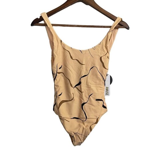 Amuse Society Womens NWT Beige Moxie One-Piece Swimsuit Printed Bathing Suit XS - Picture 2 of 8